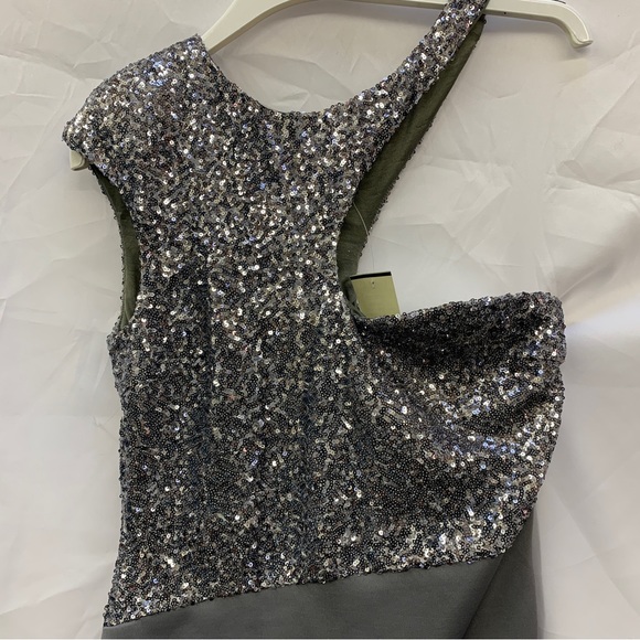 Arden B Sequin Dress Cut out mini Grey Size medium NWT - Picture 2 of 4